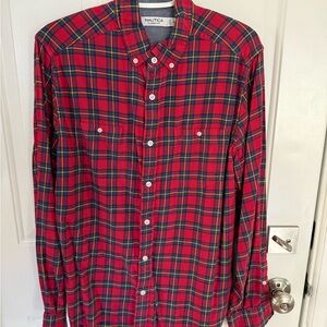 Nautica Men's Vibrant Plaid Button-Down Shirt